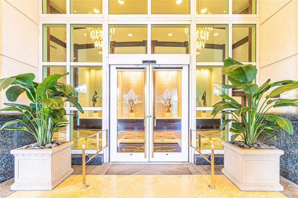LAS OLAS GRAND CONDO - Residential
