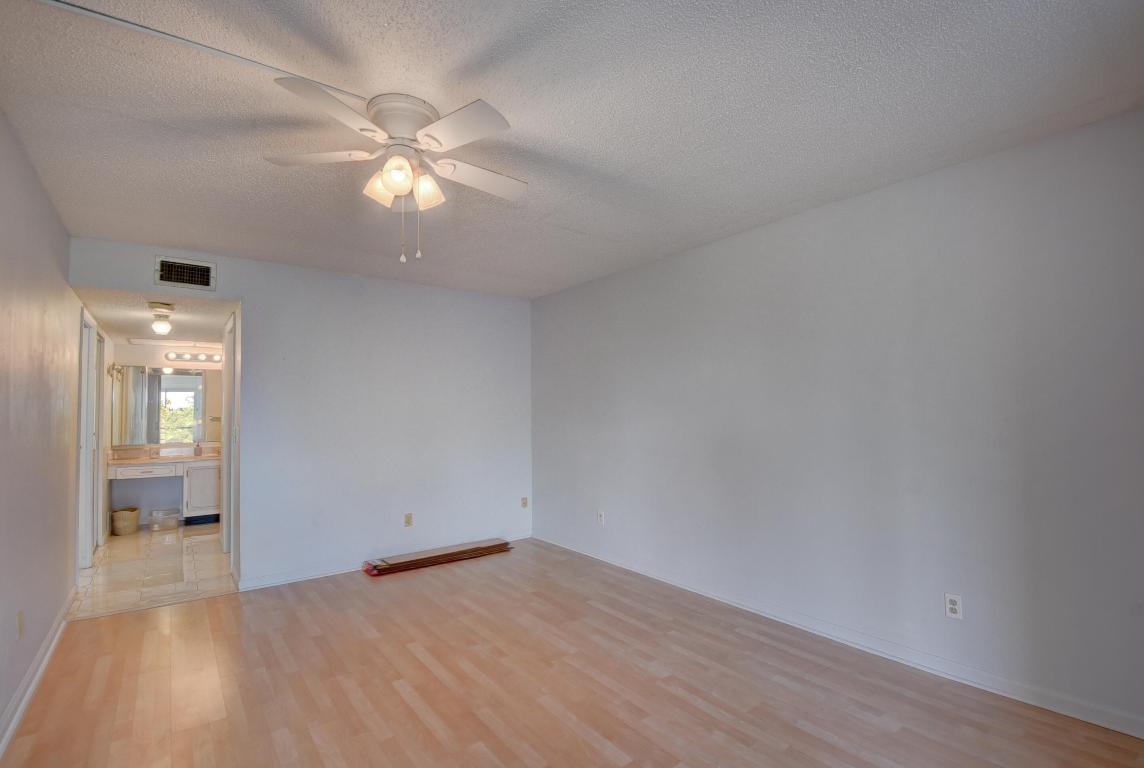 BARWOOD CONDO - Residential