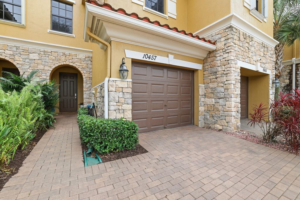 Photo of 10457 Wellington Parc Drive, Wellington, FL 33449 (MLS # R11160972)