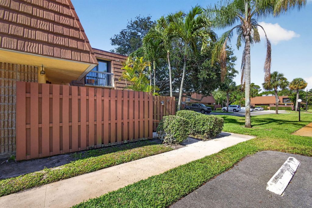Photo of 825 Center Street #50a, Jupiter, FL 33458 (MLS # B26029460)