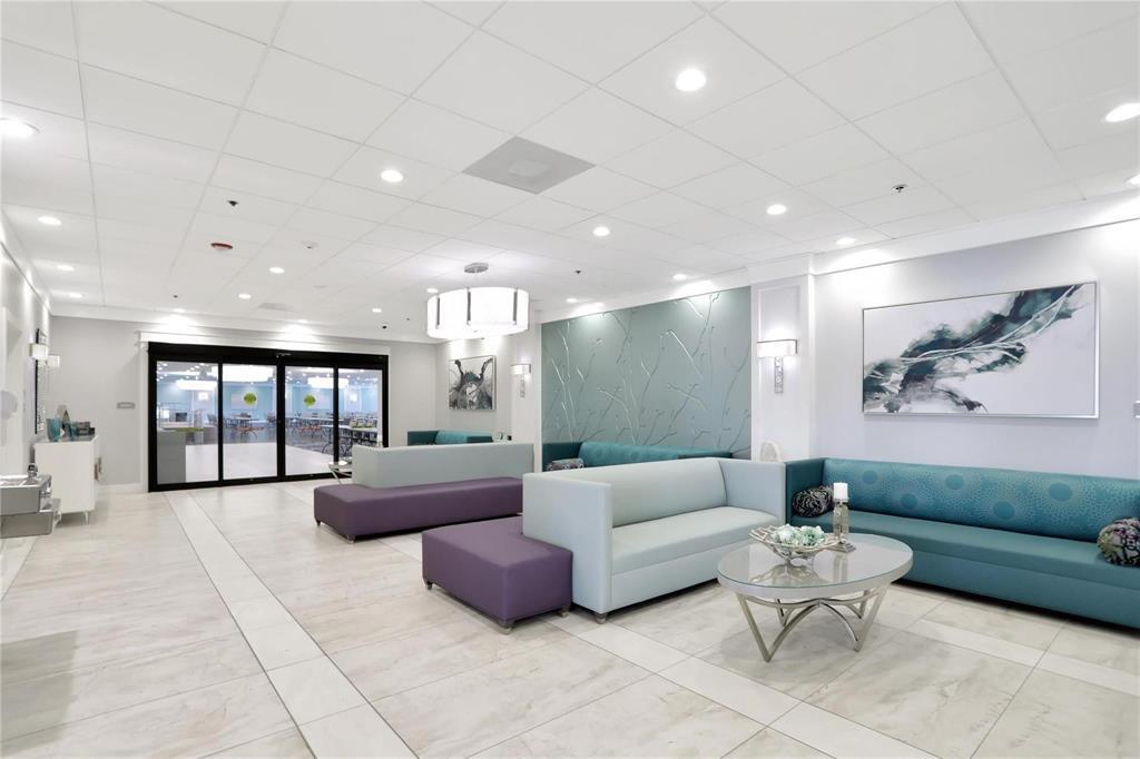 KINGS POINT BRITTANY CONDOS - Residential