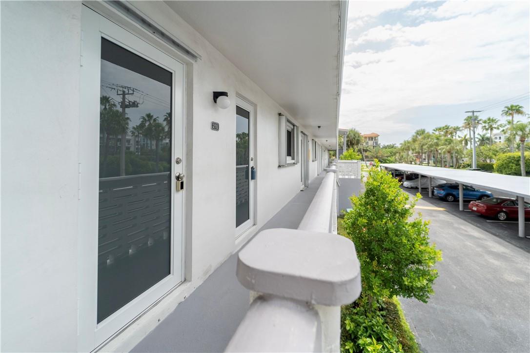 Penthouse North - Residential