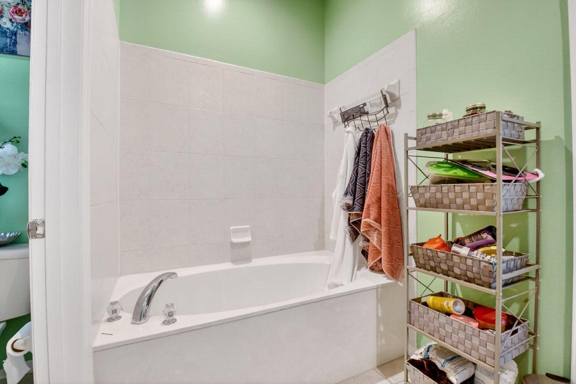 EAGLE TRACE AT RIVER BRIDGE - Residential