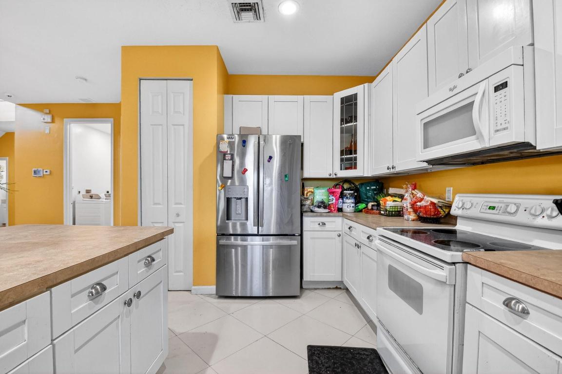 EAGLE TRACE AT RIVER BRIDGE - Residential