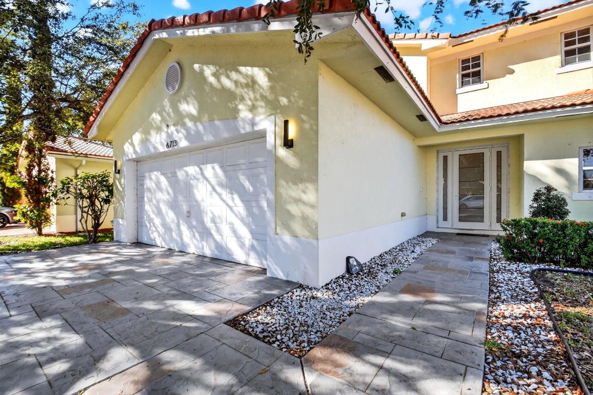 6713 Eagle Ridge Drive