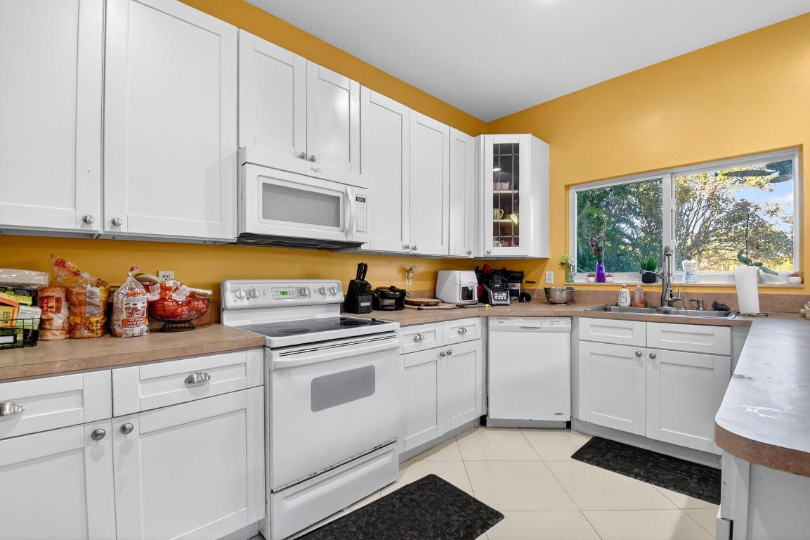 EAGLE TRACE AT RIVER BRIDGE - Residential