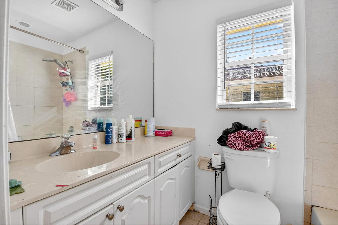 EAGLE TRACE AT RIVER BRIDGE - Residential