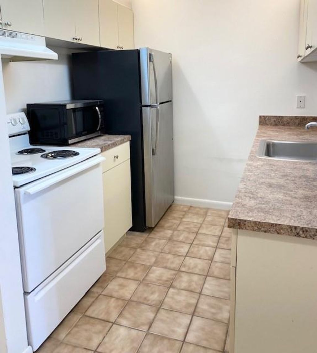 Photo of 6285 Chasewood Drive #D, Jupiter, FL 33458 (MLS # F10472650)