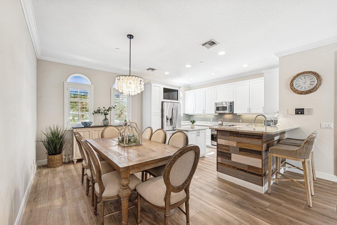 ESTANCIA AT BOYNTON BEACH - Residential