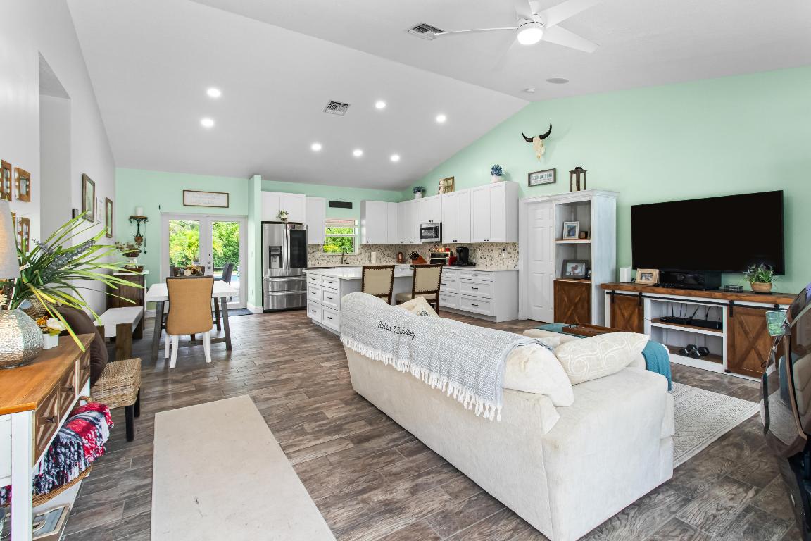 Acreage - Residential Lease