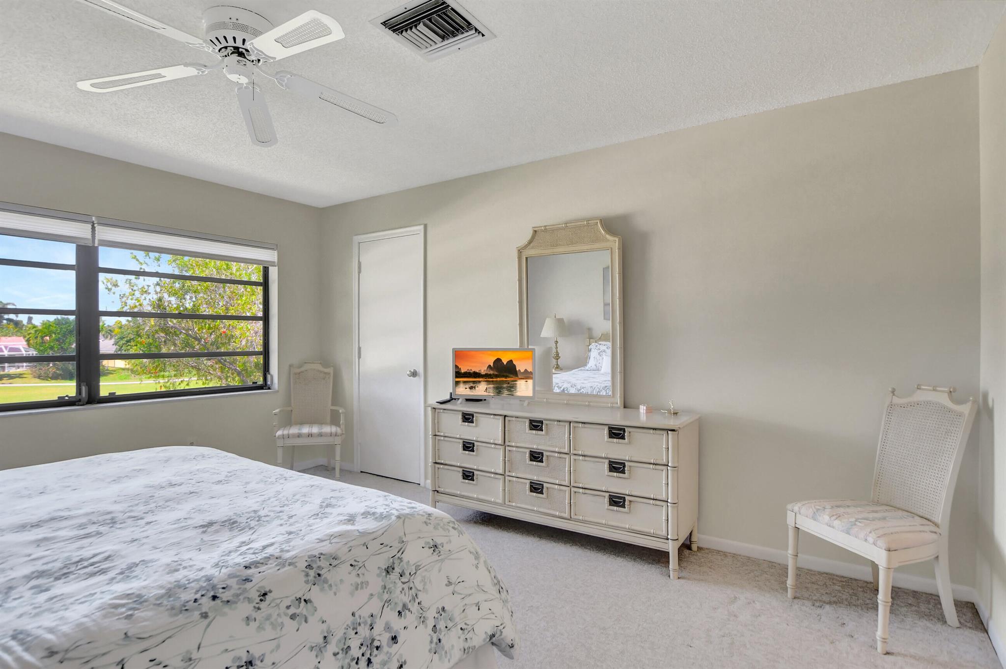 VISTAS OF BOCA LAGO CONDO - Residential Lease