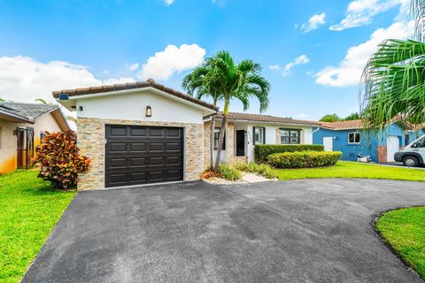 5117 Cleveland Street Hollywood FL 33021