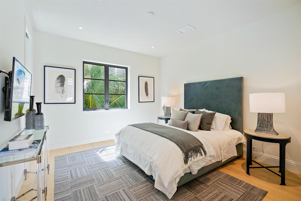 ROYAL PARK - Residential