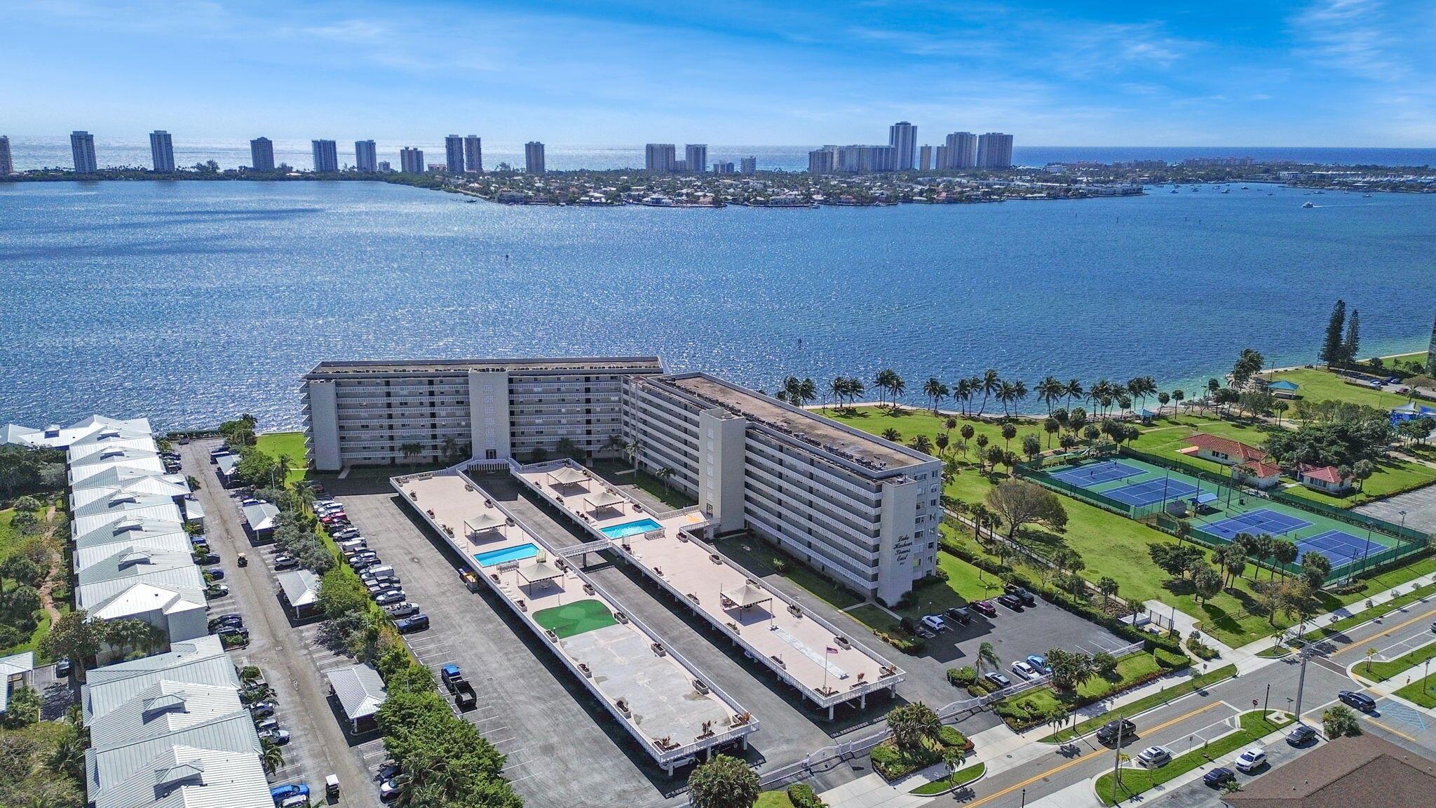 801 Lake Shore Drive 204