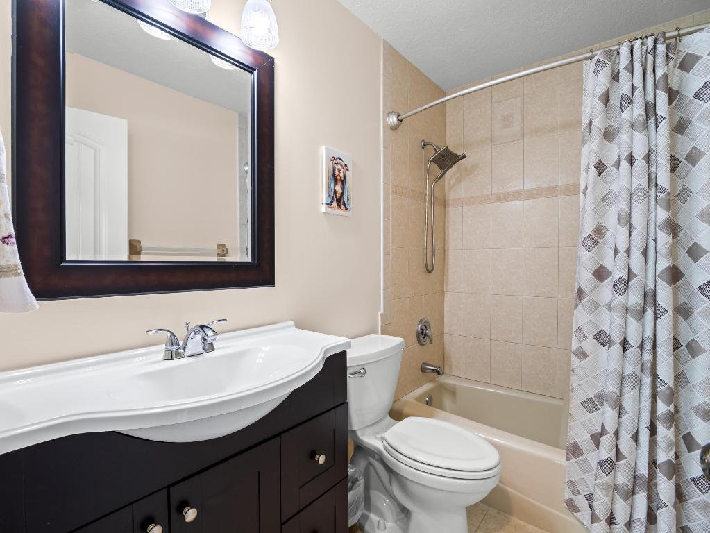 SEBASTIAN HIGHLANDS UNIT 8 - Residential