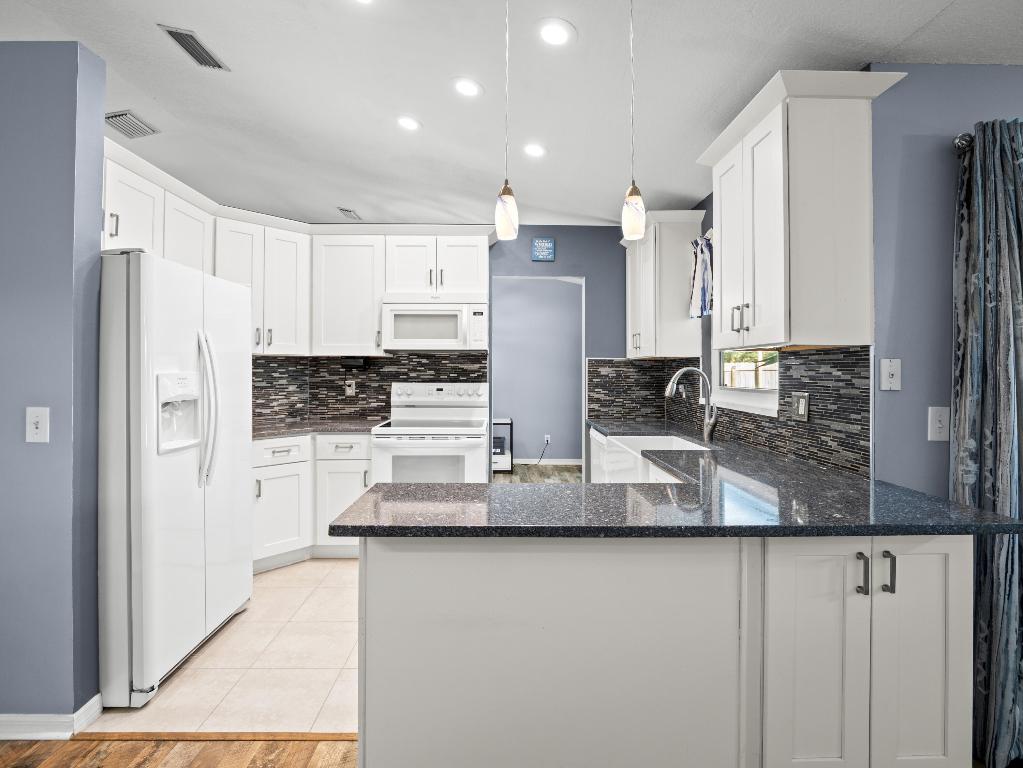 SEBASTIAN HIGHLANDS UNIT 8 - Residential