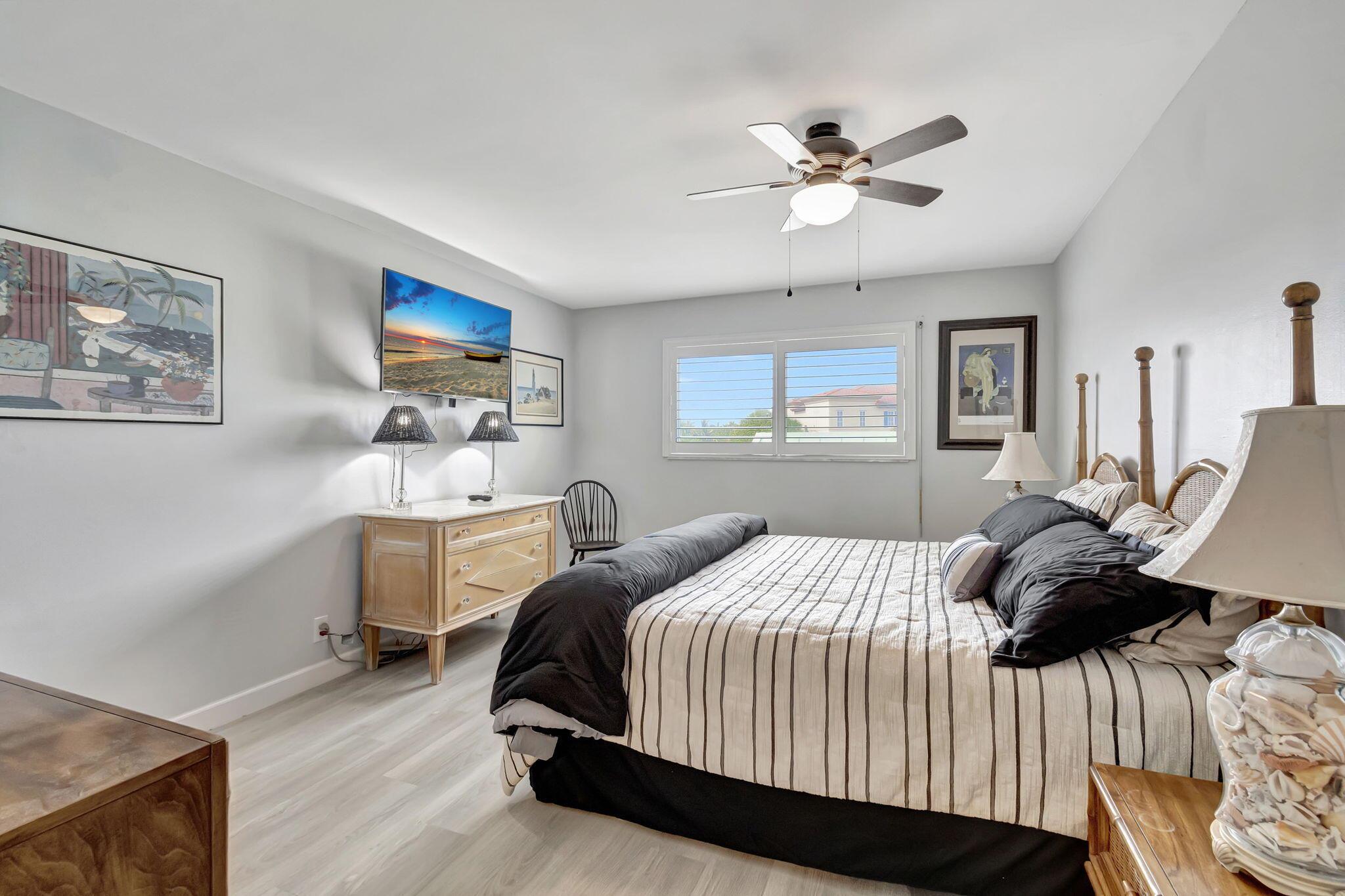 COLONIAL CLUB CONDO SEC 1 - Residential Lease