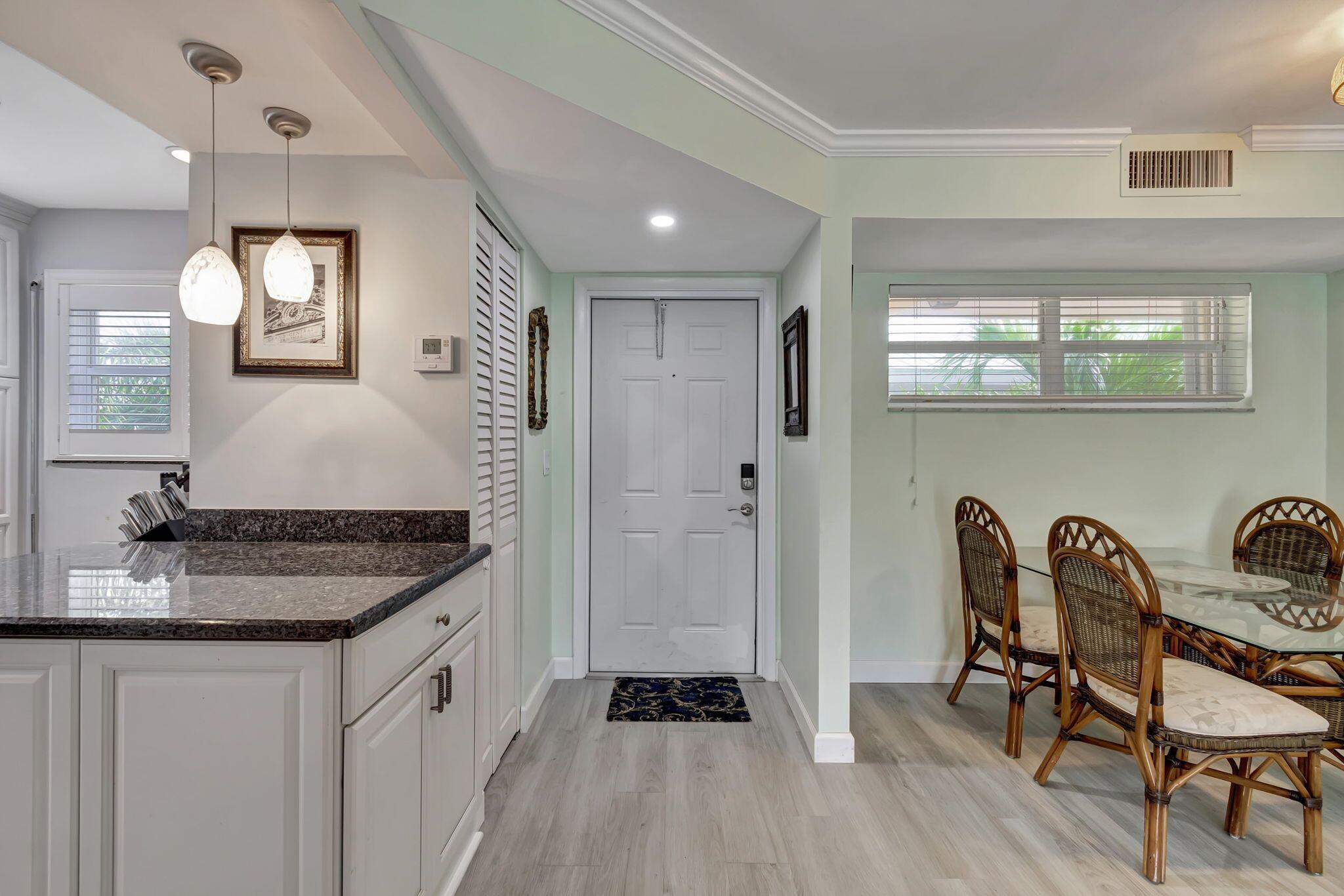 COLONIAL CLUB CONDO SEC 1 - Residential Lease