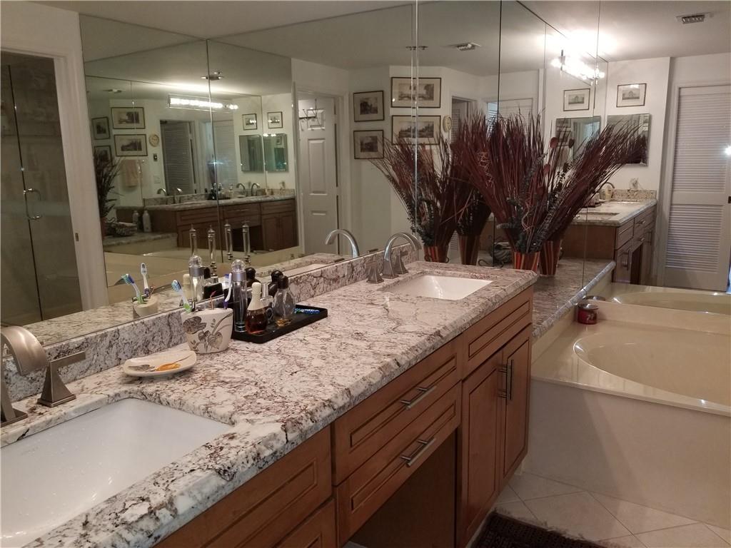 Vizcaya Towers - Residential