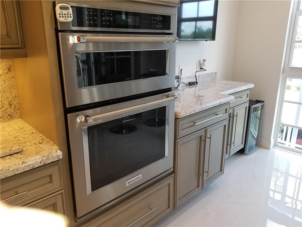 Vizcaya Towers - Residential