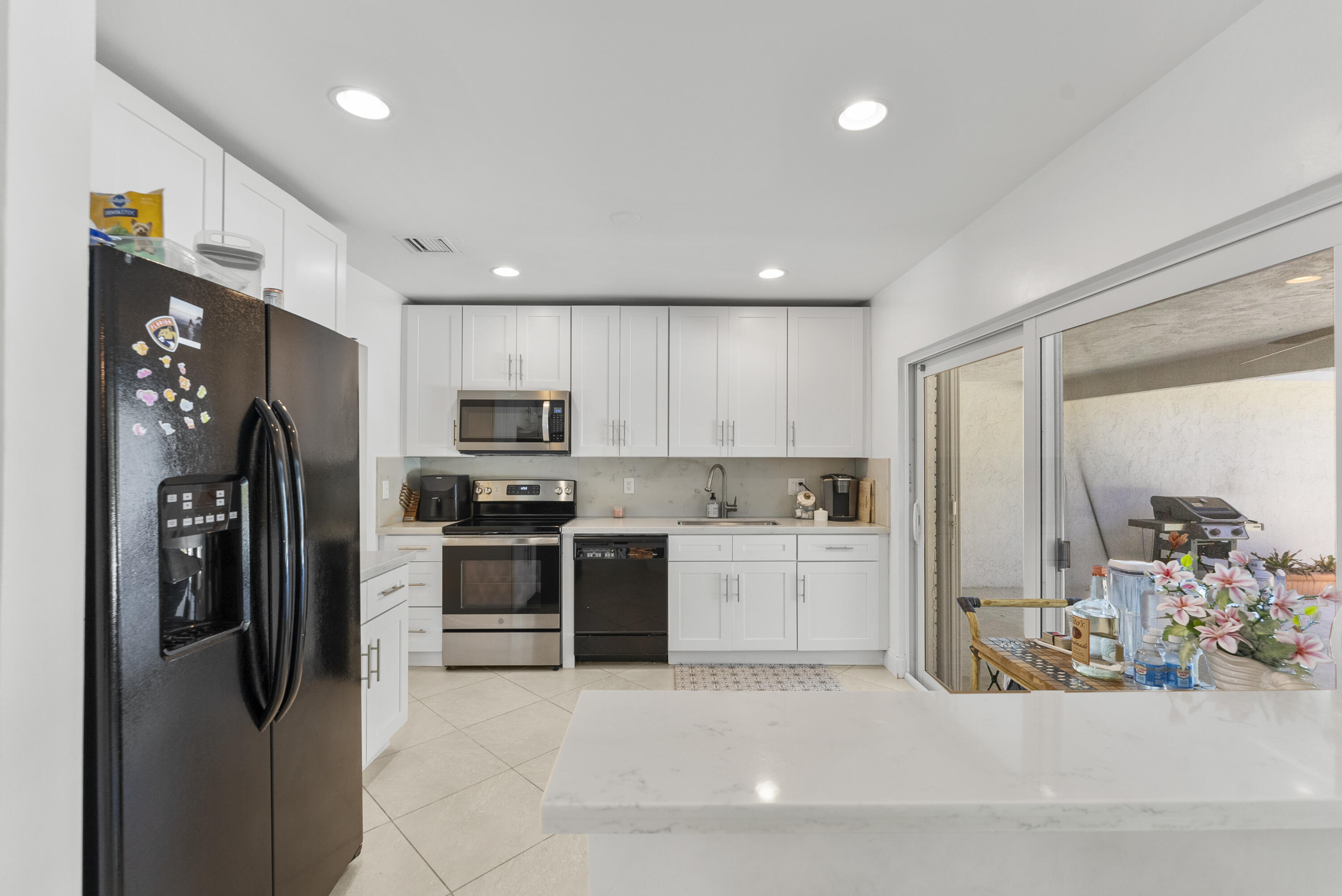 CUSHMAN ALAIN - Residential Lease