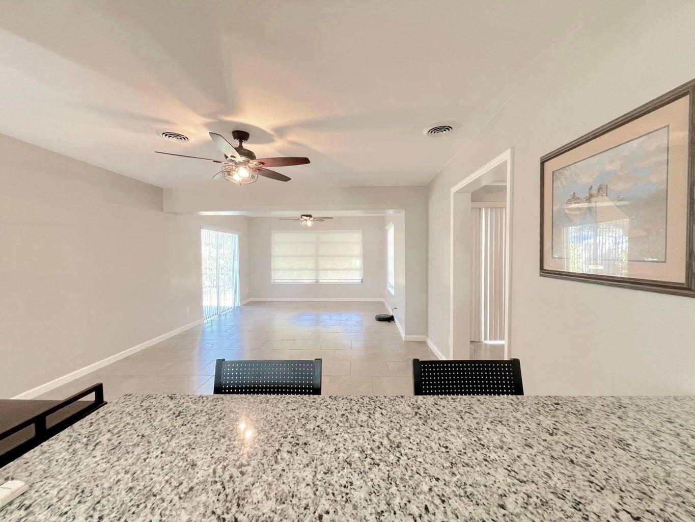 VERO SHORES UNIT 1 - Residential