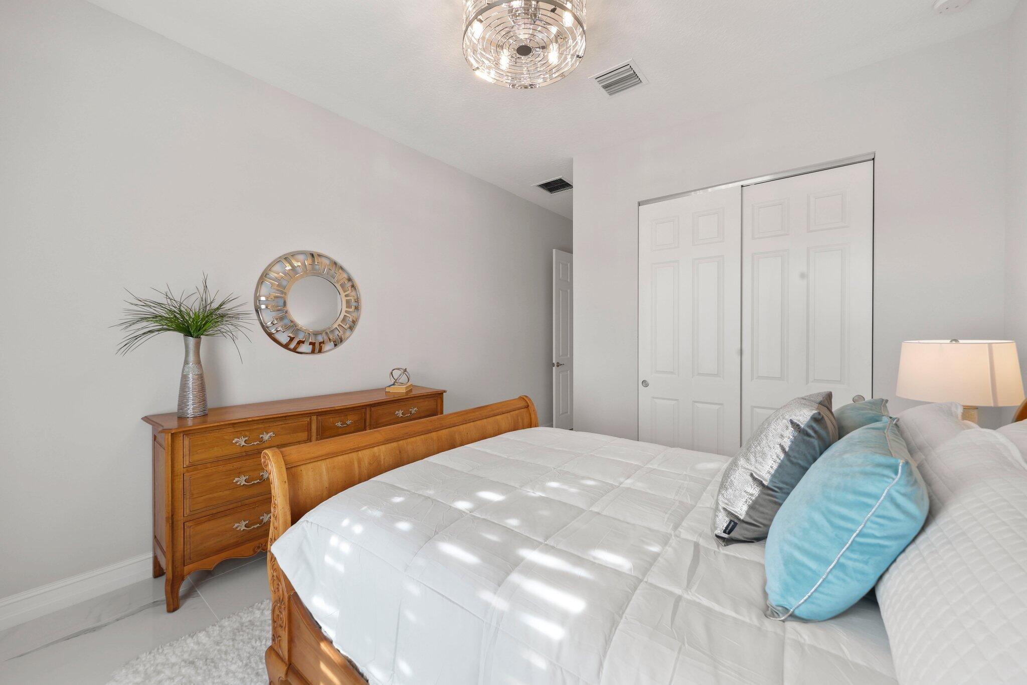 PARKLAND ROYALE - Residential