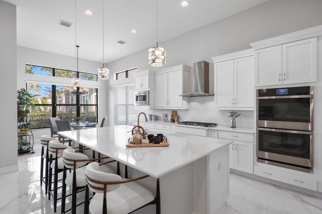 Photo of 9149 E Leon Cir Circle E, Parkland, FL 33076 (MLS # B26011560)