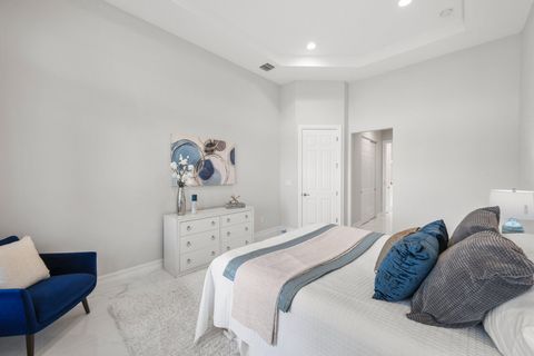 Tiny photo for 9149 E Leon Cir Circle E, Parkland, FL 33076 (MLS # B26011560)