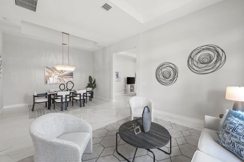 Tiny photo for 9149 E Leon Cir Circle E, Parkland, FL 33076 (MLS # B26011560)