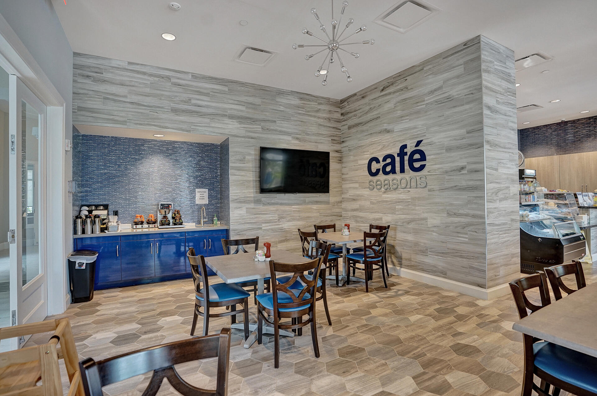 PARKLAND ROYALE - Residential