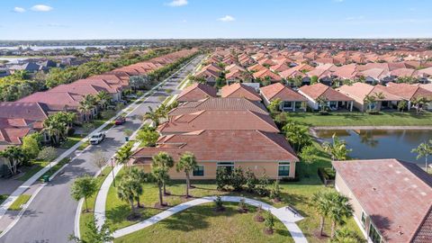 Tiny photo for 9149 E Leon Cir Circle E, Parkland, FL 33076 (MLS # B26011560)