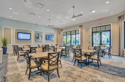 Tiny photo for 9149 E Leon Cir Circle E, Parkland, FL 33076 (MLS # B26011560)