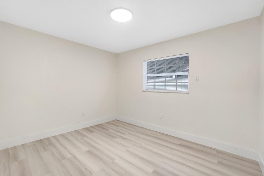 MIRAMAR ISLES SEC 1 - Residential