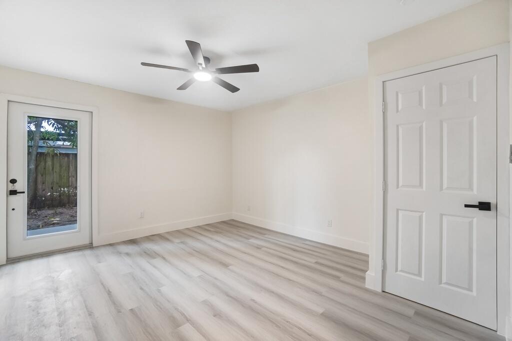 MIRAMAR ISLES SEC 1 - Residential