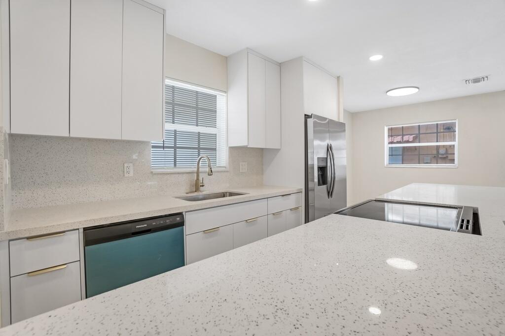 MIRAMAR ISLES SEC 1 - Residential