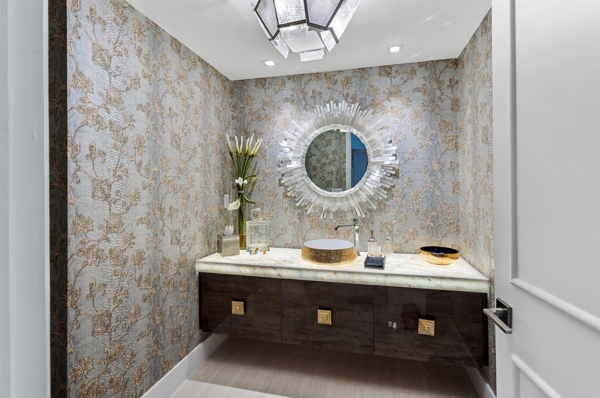 TOSCANA SOUTH CONDO - Residential