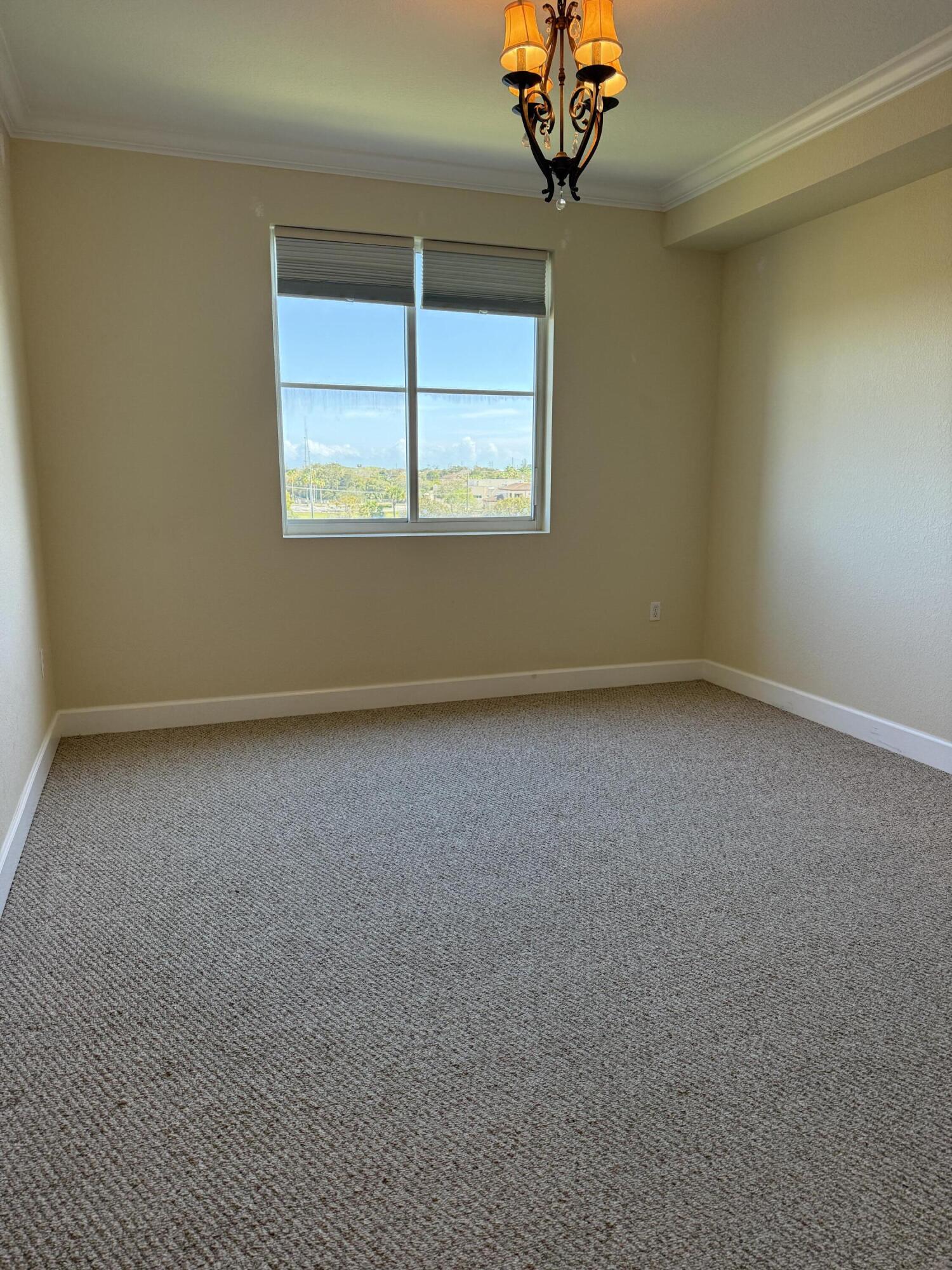 Vizcaya lakes condo - Residential