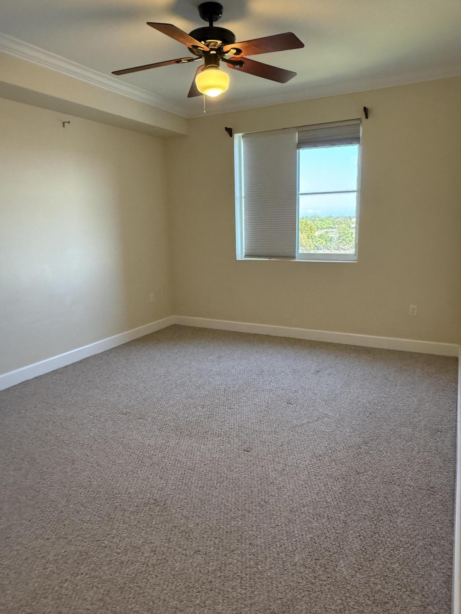 Vizcaya lakes condo - Residential