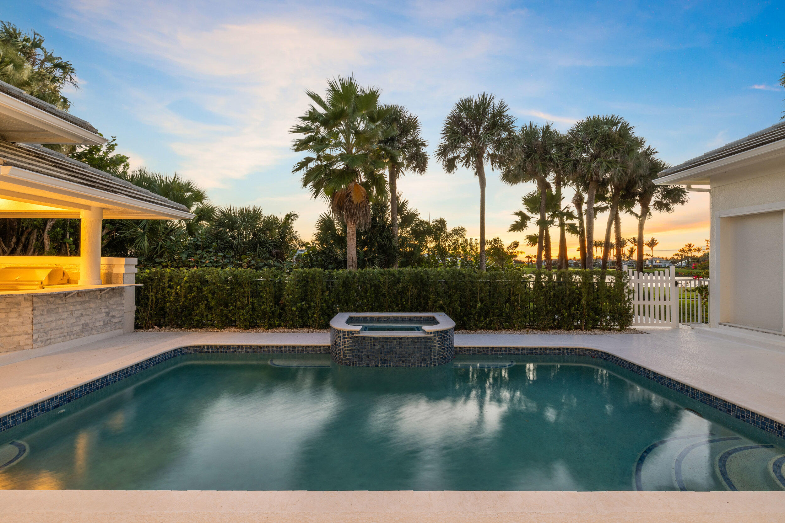 Sailfish Point 17 - Residential