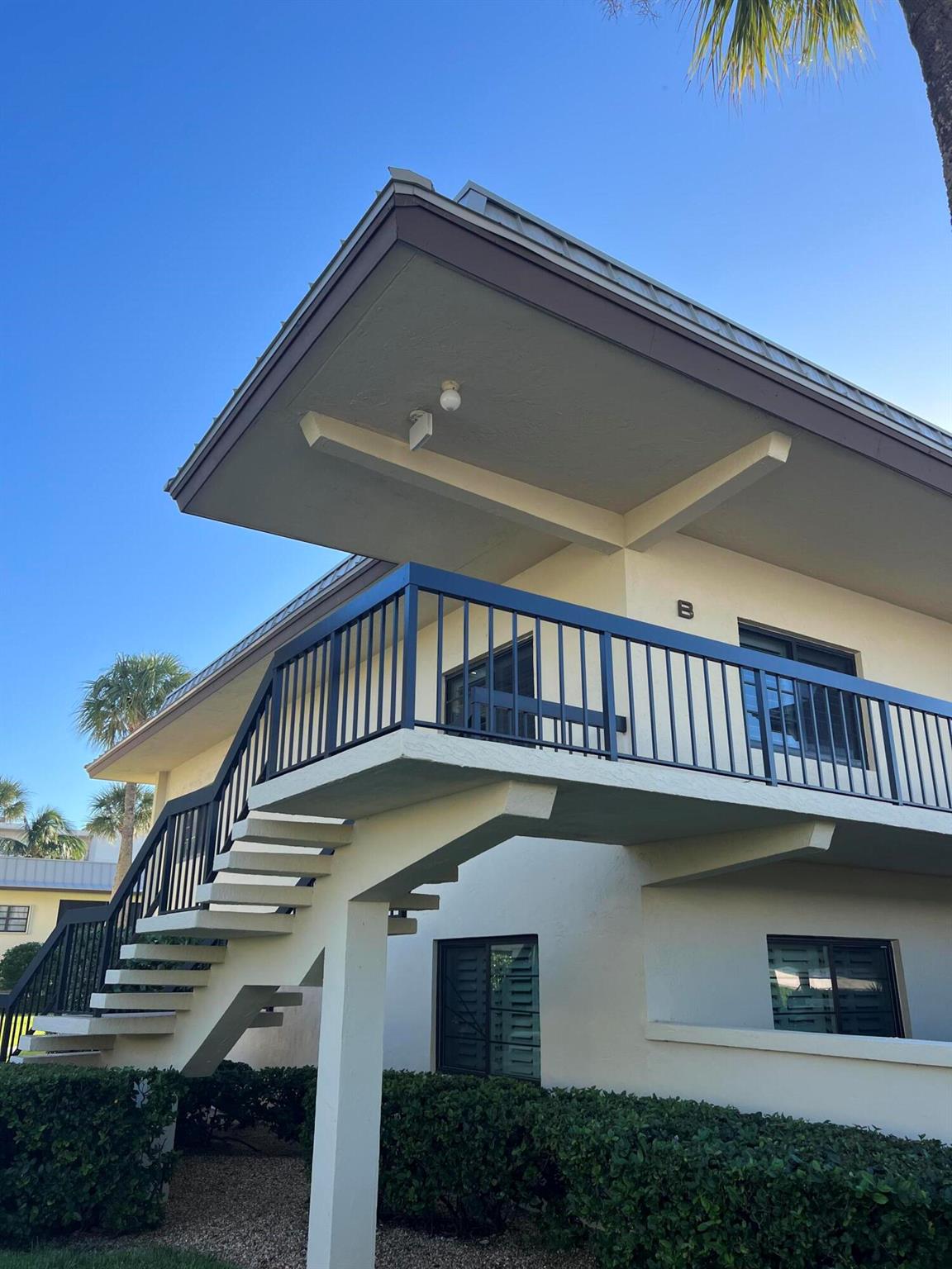 SEAMIST CONDO - Residential Lease