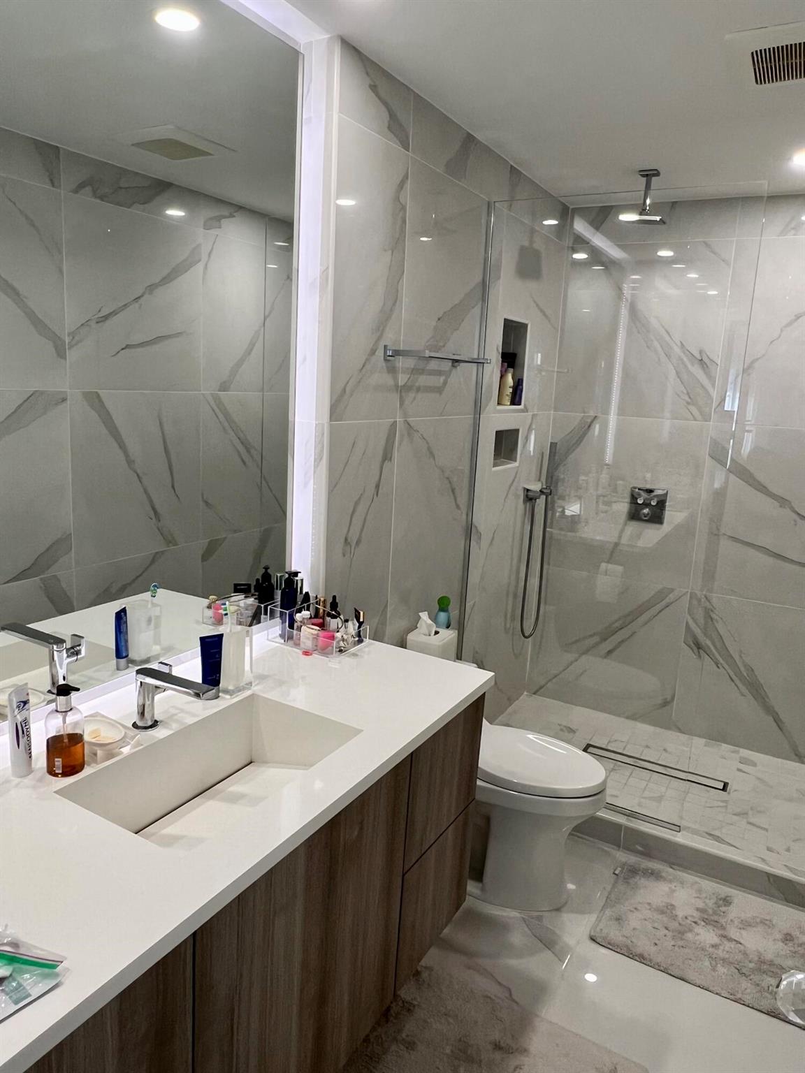 SEAMIST CONDO - Residential Lease
