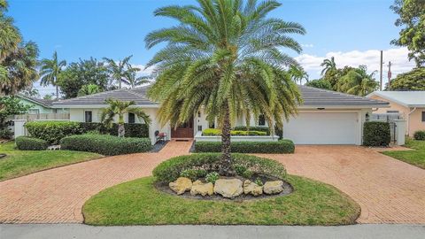 4221 NE 26th Avenue Lighthouse Point FL 33064