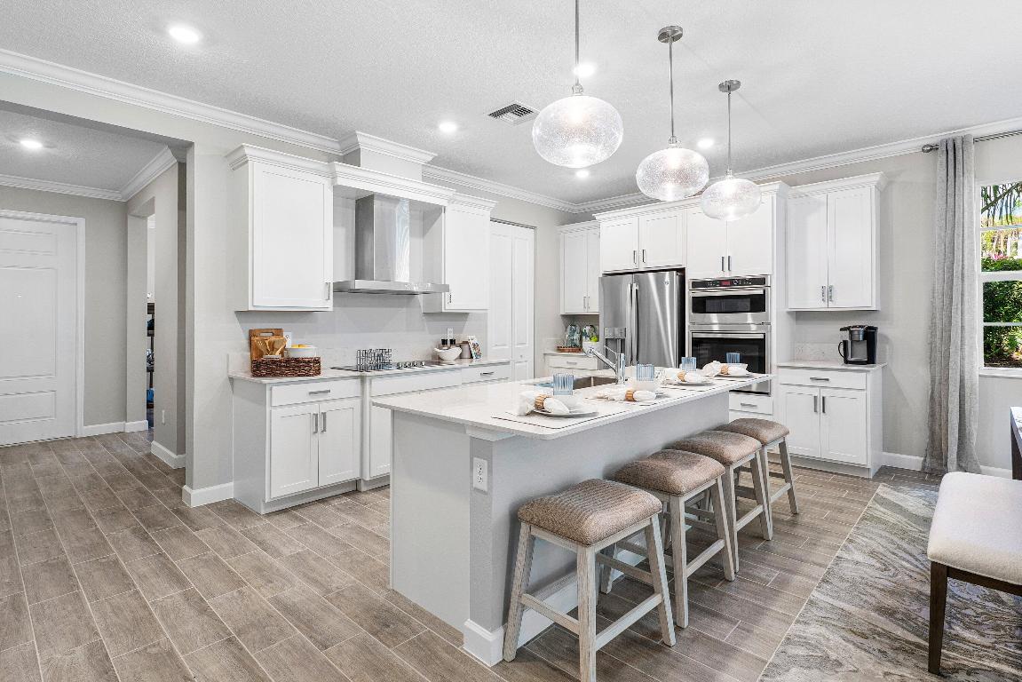 ESTATES OF BOYNTON WATERS - Residential