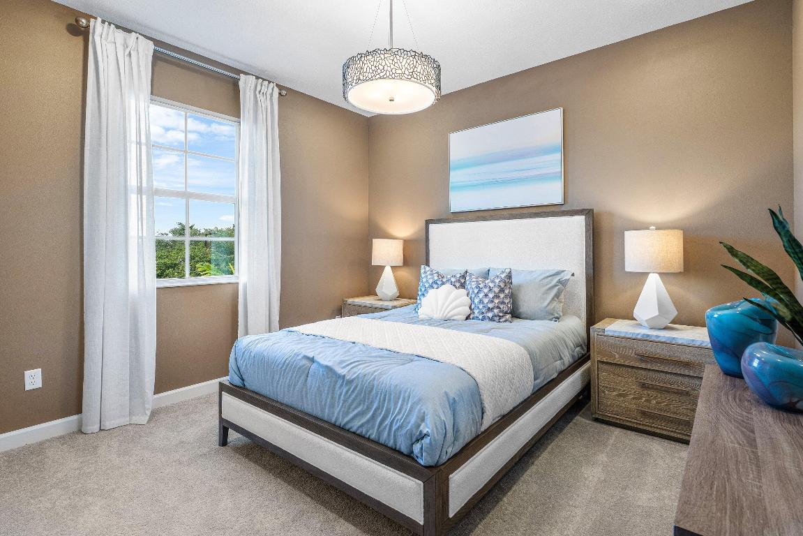 ESTATES OF BOYNTON WATERS - Residential