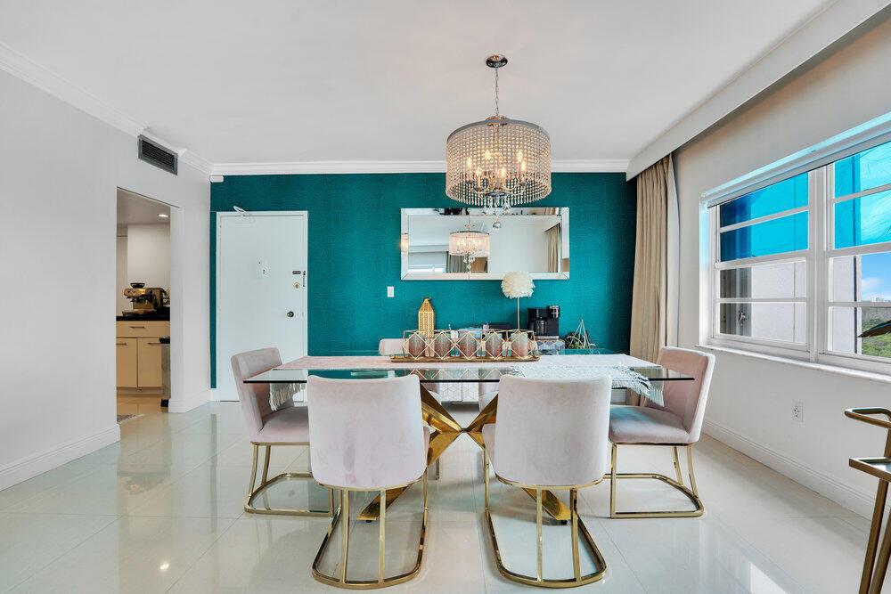 ARLEN HOUSE WEST CONDO - Residential