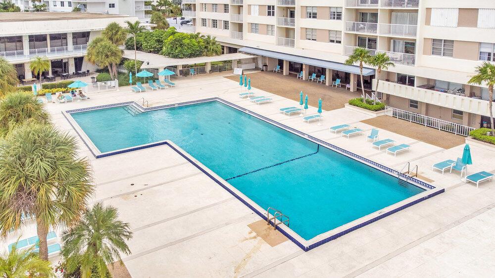 ARLEN HOUSE WEST CONDO - Residential