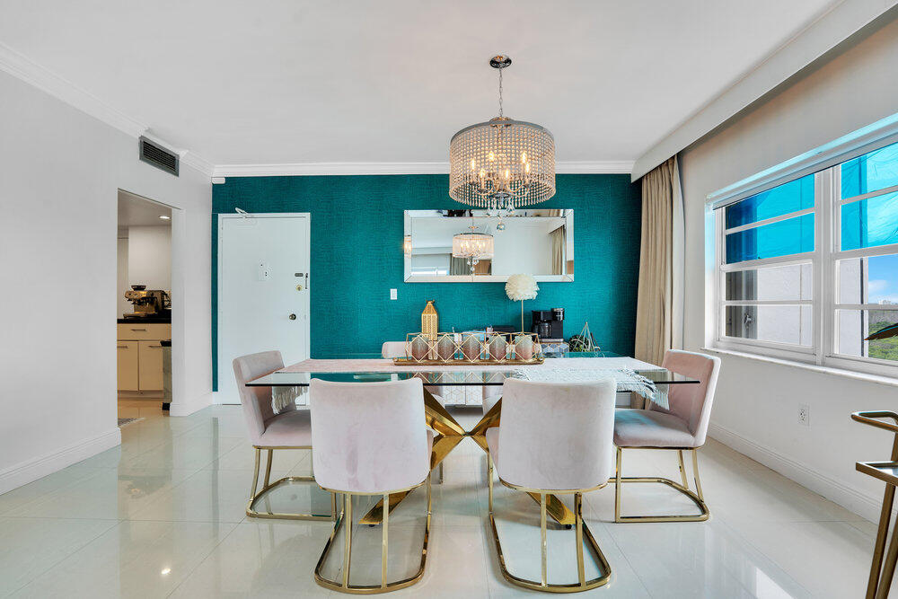 ARLEN HOUSE WEST CONDO - Residential