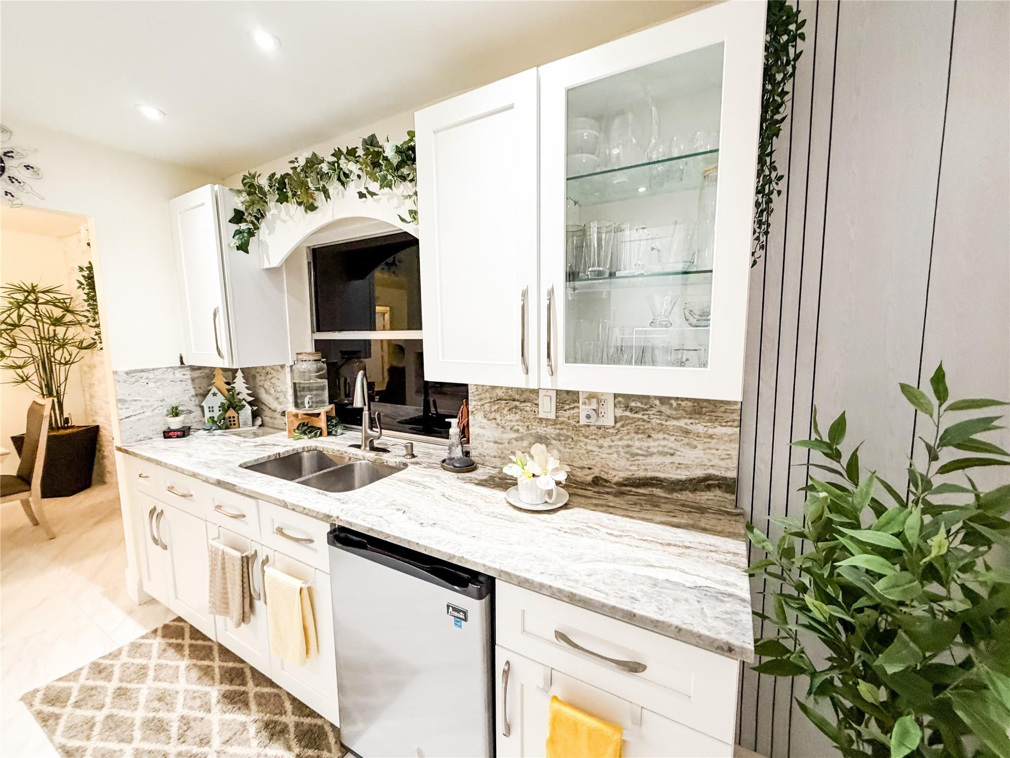 Paradise Gardens Sec 1 69 - Residential