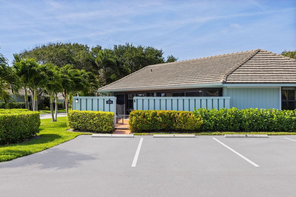 Photo of 1127 E Seminole Avenue #20a, Jupiter, FL 33477 (MLS # R10984024)